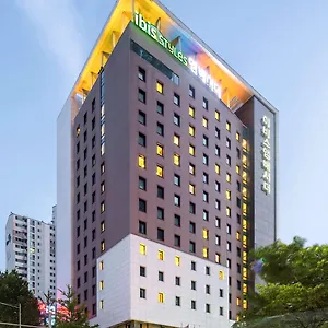 호텔 이비스 스타일 앰배서더 서울 강남 ***