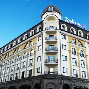 https://radisson-blu-podil.hotels-of-kiev.com