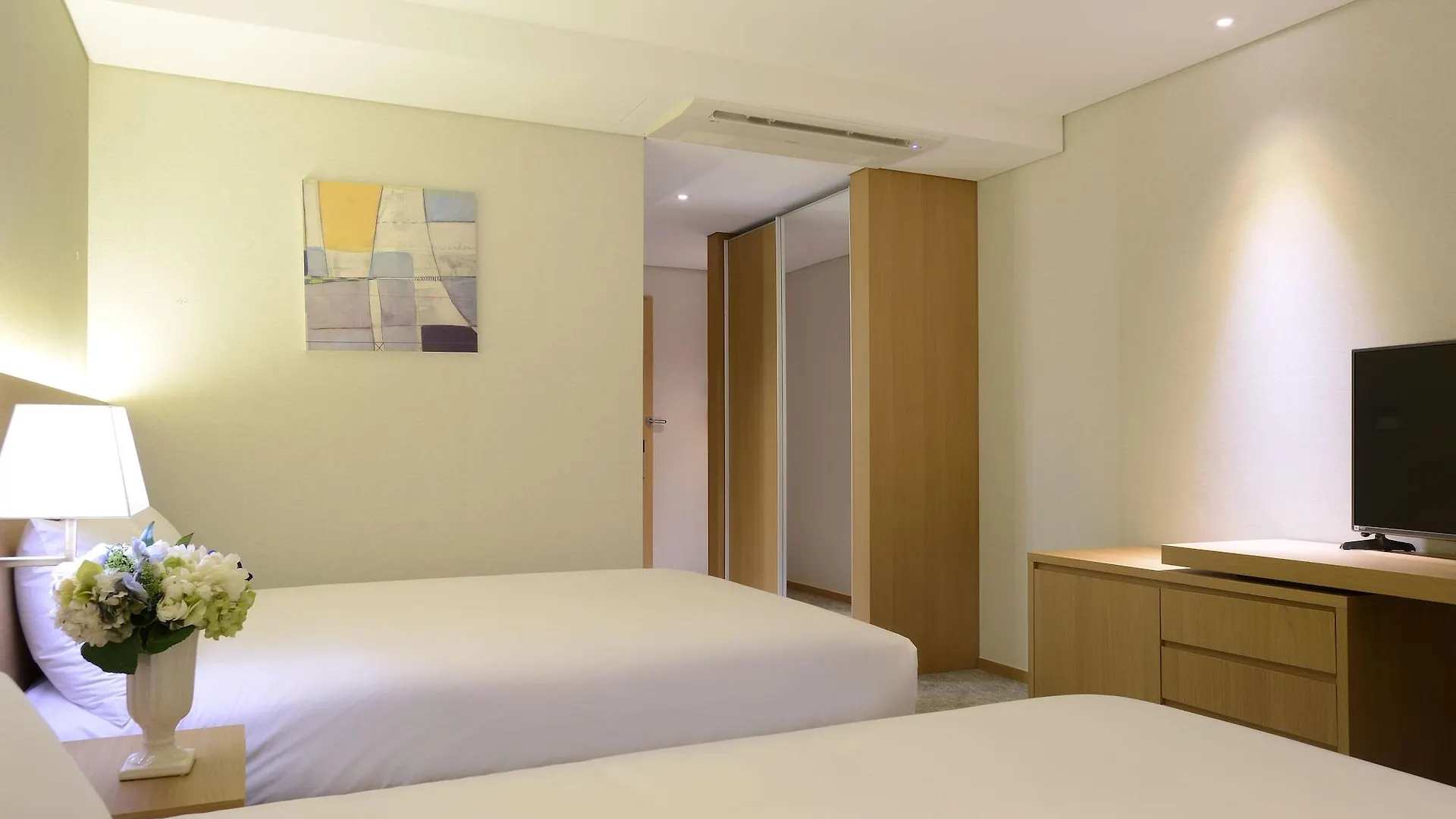 Astar Hotel Jeju