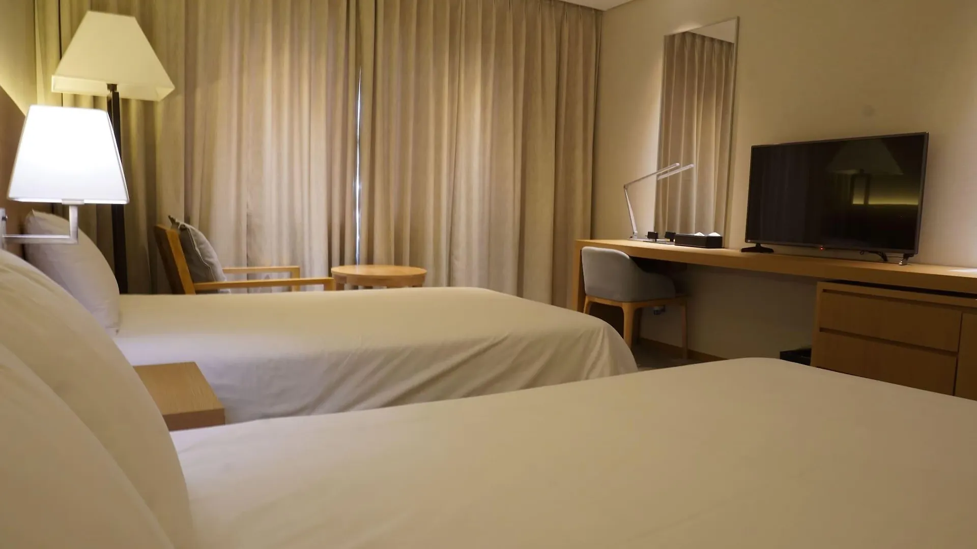 Astar Hotel Jeju