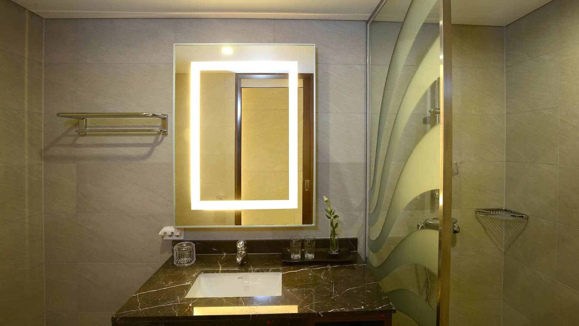Astar Hotel Jeju