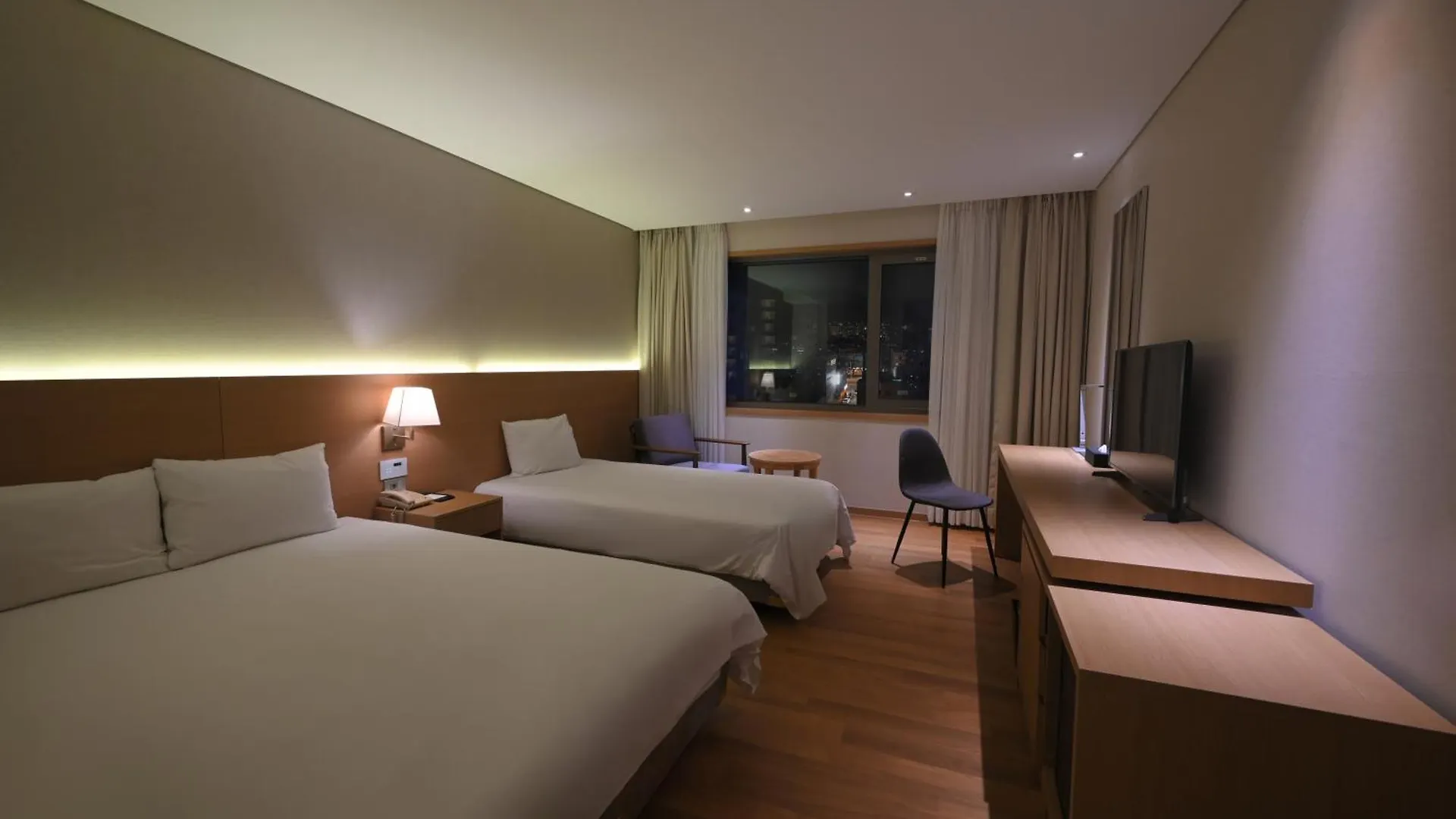 Astar Hotel Jeju