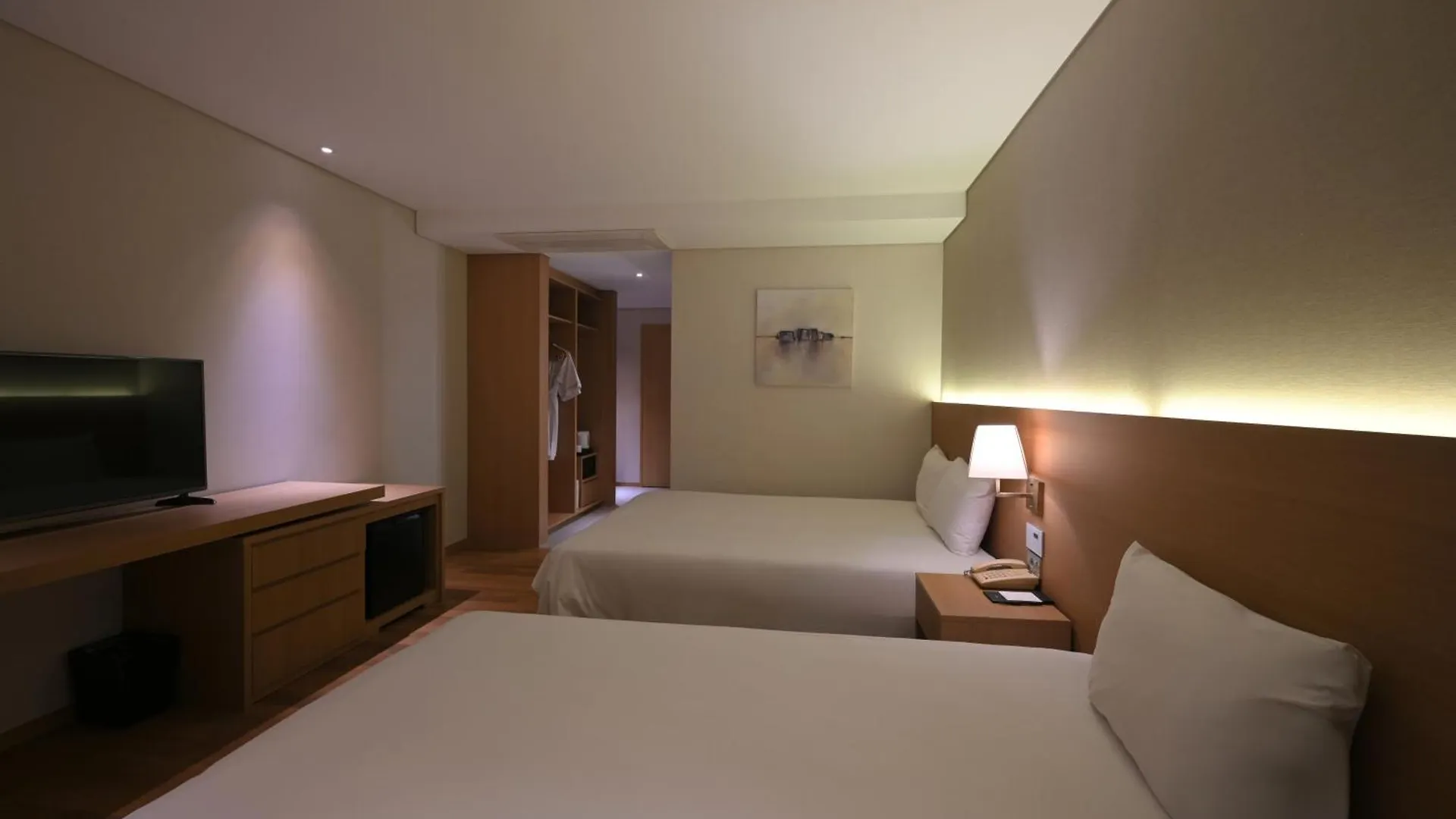 Astar Hotel Jeju
