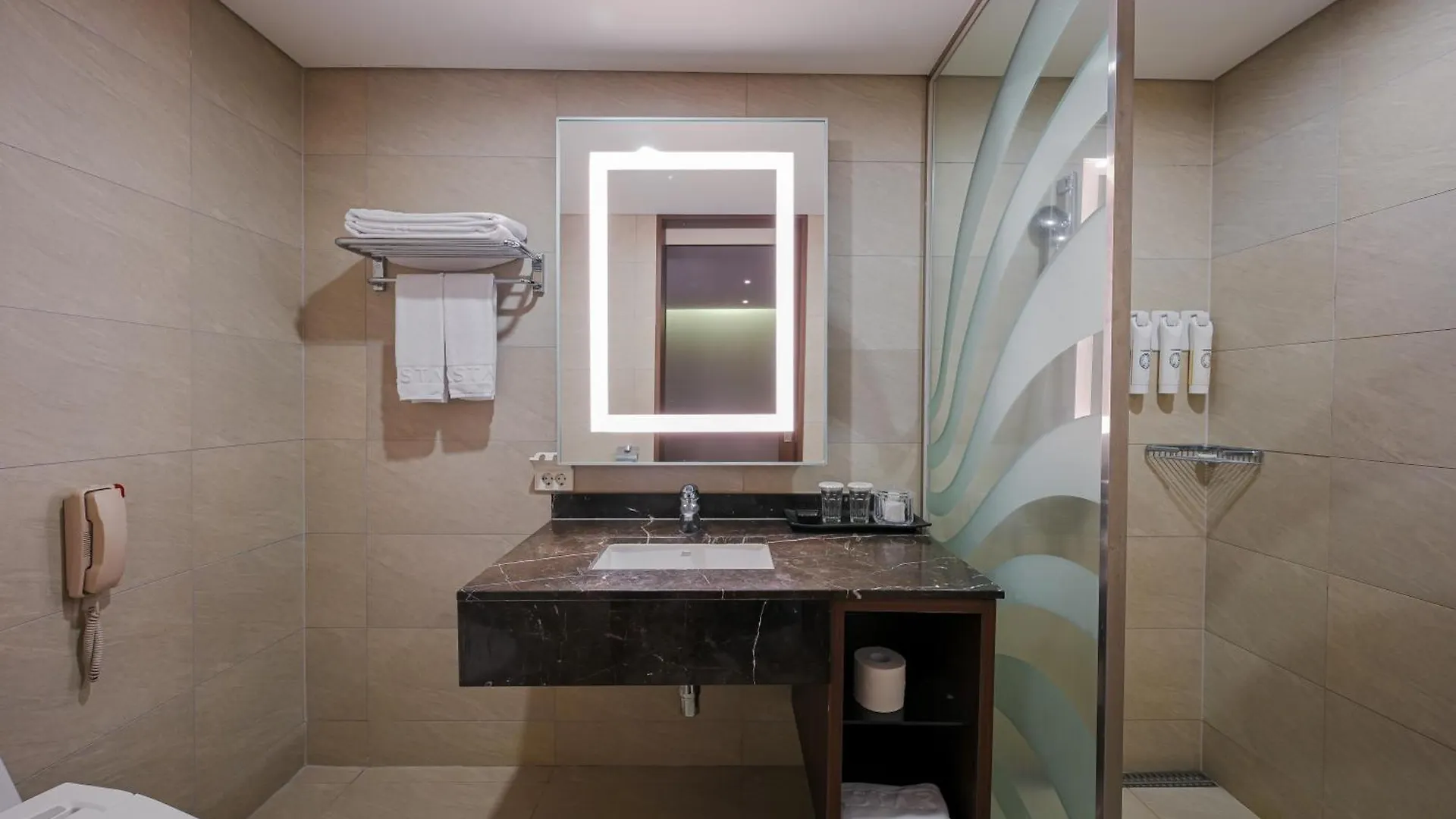 Astar Hotel Jeju 4*,  Südkorea