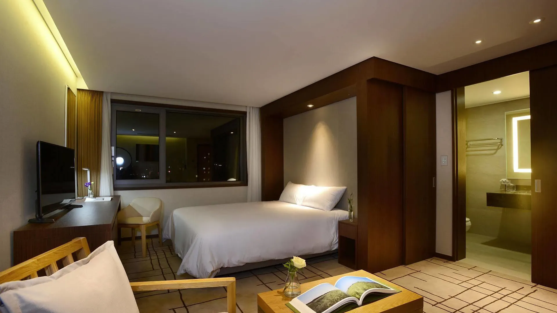 Astar Hotel Jeju 4*,  Südkorea