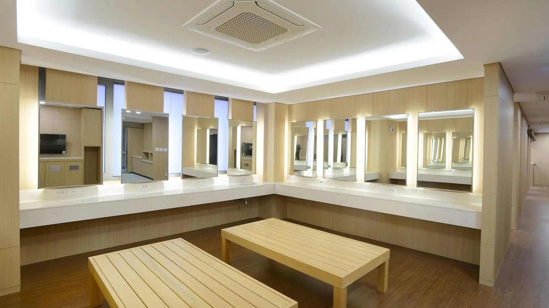 Astar Hotel Jeju